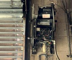 车库门卷闸门急修/家庭车库门/店铺卷闸门更换/各种卷闸门卷帘门修理929-500-0059 车库门卷闸门急修/家庭车库门/店铺卷闸门更换/各种卷闸门卷帘门修理929-500-0059